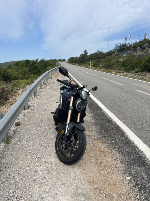 Honda cb650R quickshift
