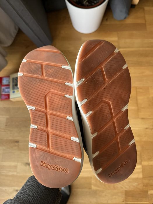 Buty Kangaroos rozmiar 33