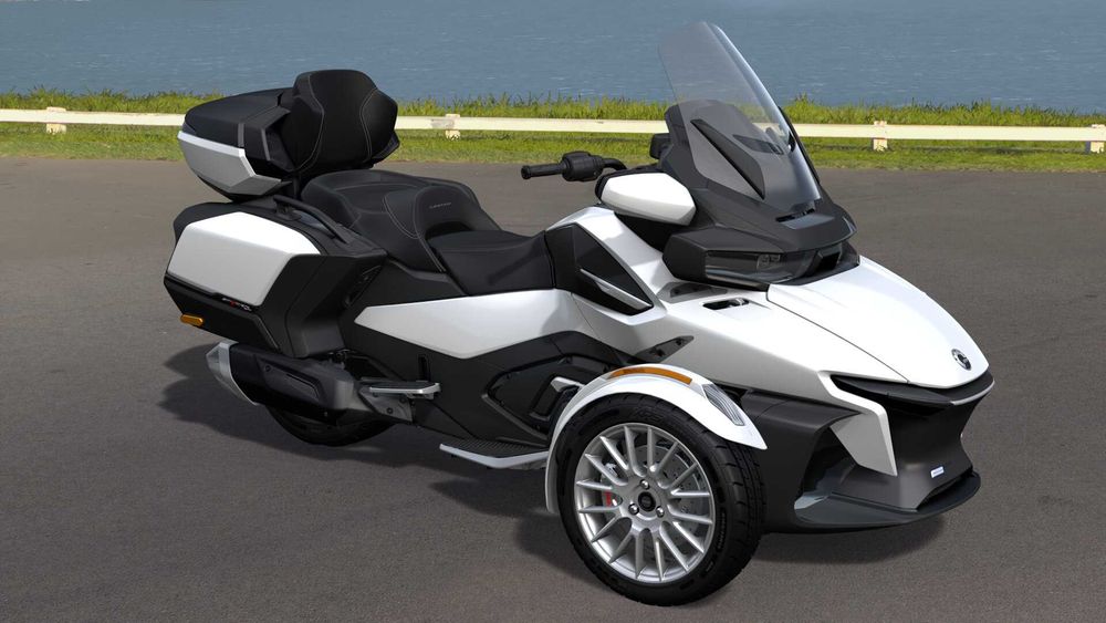 Nowy Can-Am Spyder RT LTD 1 330 SE6 | 2026