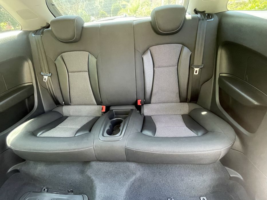 Audi A1 diesel 210mil km novo
