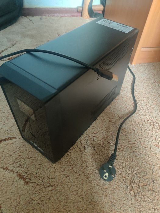 Безперебійник energenie 900w