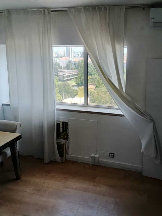 Escritório para arrendas na Av. António Augusto de Aguiar