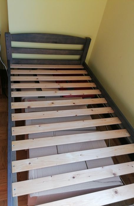 Cama de solteiro