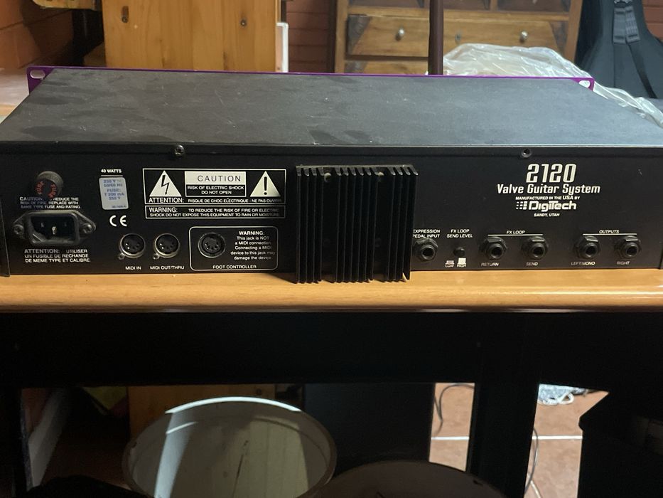 Digitech 2120 Artist