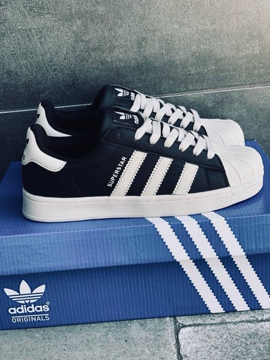 Хит продаж / Адидас суперстар adidad superstar / популярные кросовки адидас / женские суперстары / черно белые адики / низкая подошва / кеды адидас
