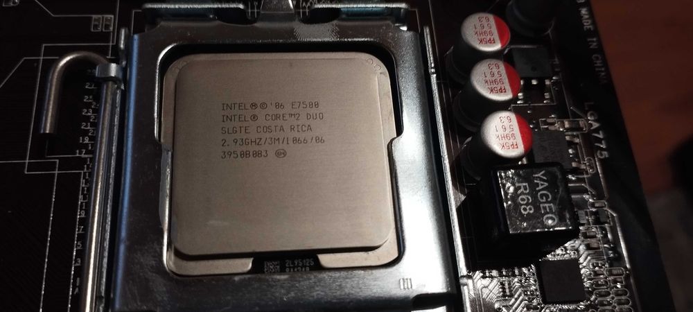 komputer stacjonarny gigabyte, asus, intel core, ati radeon, zalman