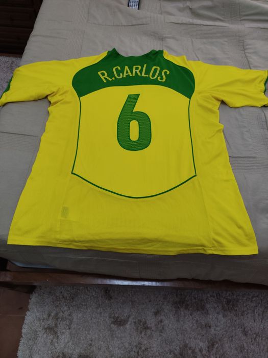 Vendo Camisola  da seleção brasileira. Do Roberto Carlos