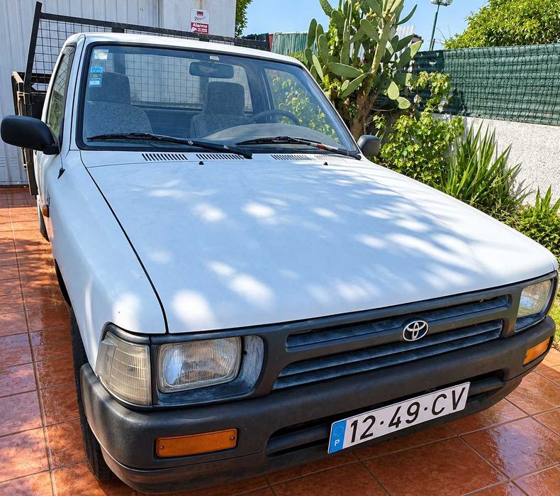 Toyota Hilux 2.4D 1993 3 lugares
