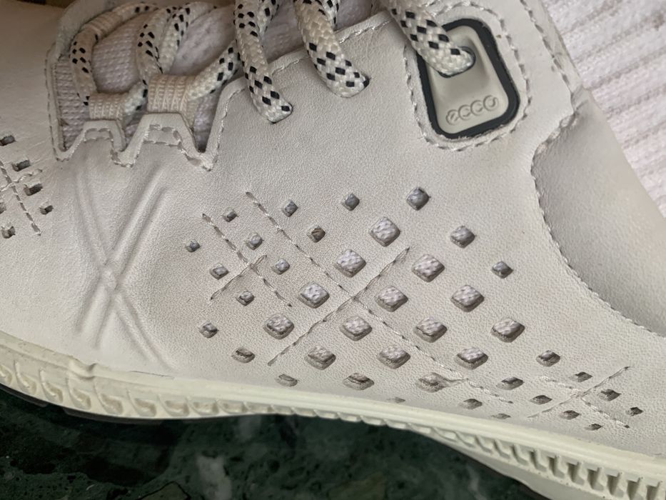 Кросівки ecco 39 розмір оригінал