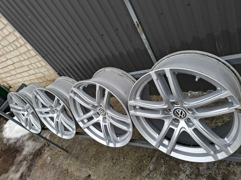 Диски Dezent5/112 R18 8J ET30 2020рік .