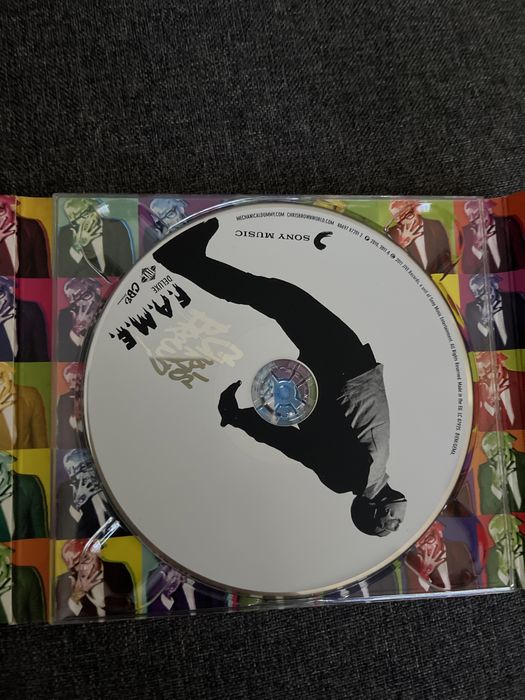 Chris Brown - F.A.M.E.