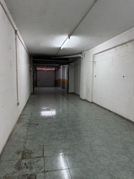 Garagem para estacionamento de motas – Odivelas