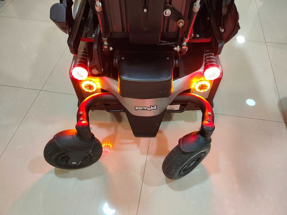 Permobil C500S (12/2018) Full Electric | Baixa Quilometragem | Extras