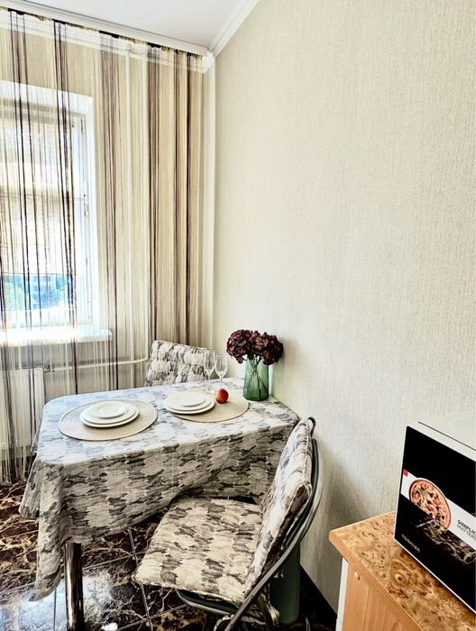 1к. кв. (Свет не откл.) посуточно  Жд вокз., 7 больн. , госп. Почтовая