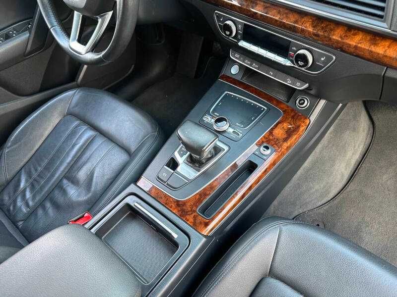 2018 Audi Q5 Premium Plus