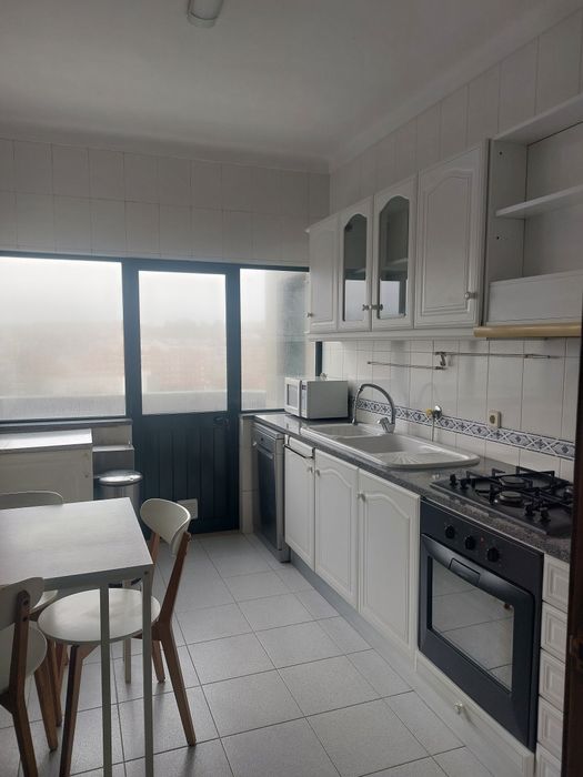 ARRENDAMENTO – Apartamento T2 Mobilado | Alta Vila Village – Águeda