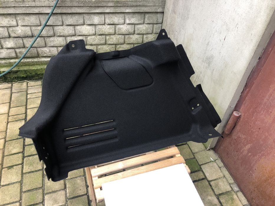 Обшивка багажника renault megan 4