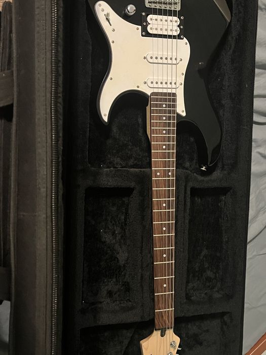 yamaha pacifica 112v - Купити електрогітари - Ціна на OLX.ua