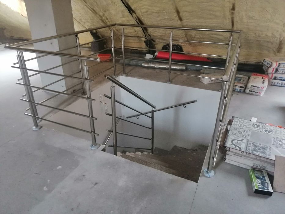 Balustrady Ploty Bramy. Spawanie stali nierdzewnej aluminium rurociągi