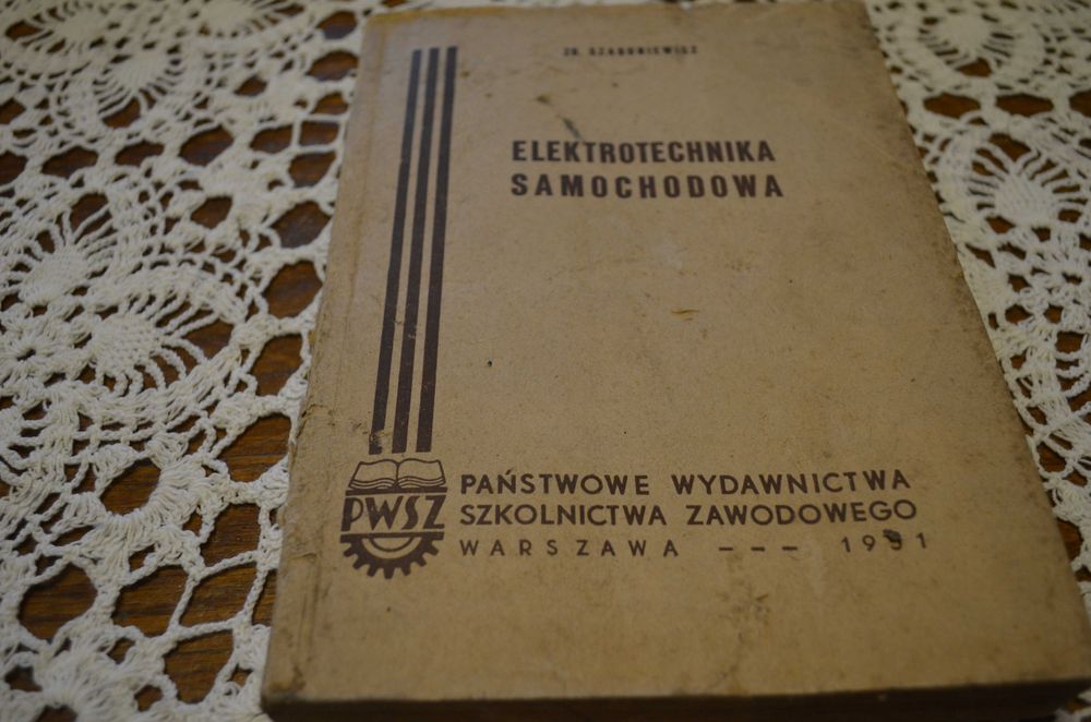 Elektrotechnika samochodowa 1951