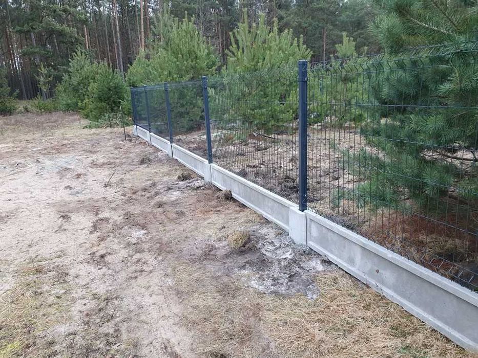 Płoty Ogrodzenia Montaż Dowóz, Ogrodzenie panelowe 3D, podmurówka