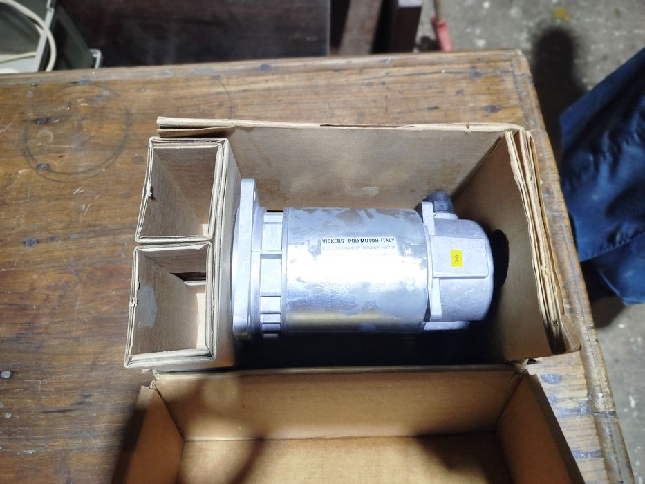 Motor de iman de corrente ,tenho 4 unidades