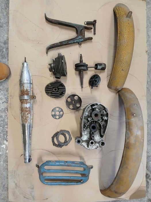 KOMAR 230 Żak Ryś silnik błotnik tłumik Sztywniak nie motorynka mz wsk