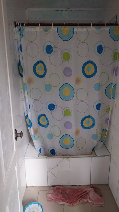 Гуртожиток 2 кімнати на  Молодіжному