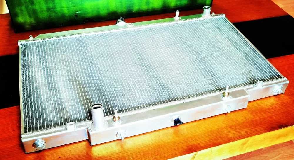 Radiador Nissan Patrol GU Y61 2.8L 3.0L RD28 ZD30 CR de 1999 até 2013