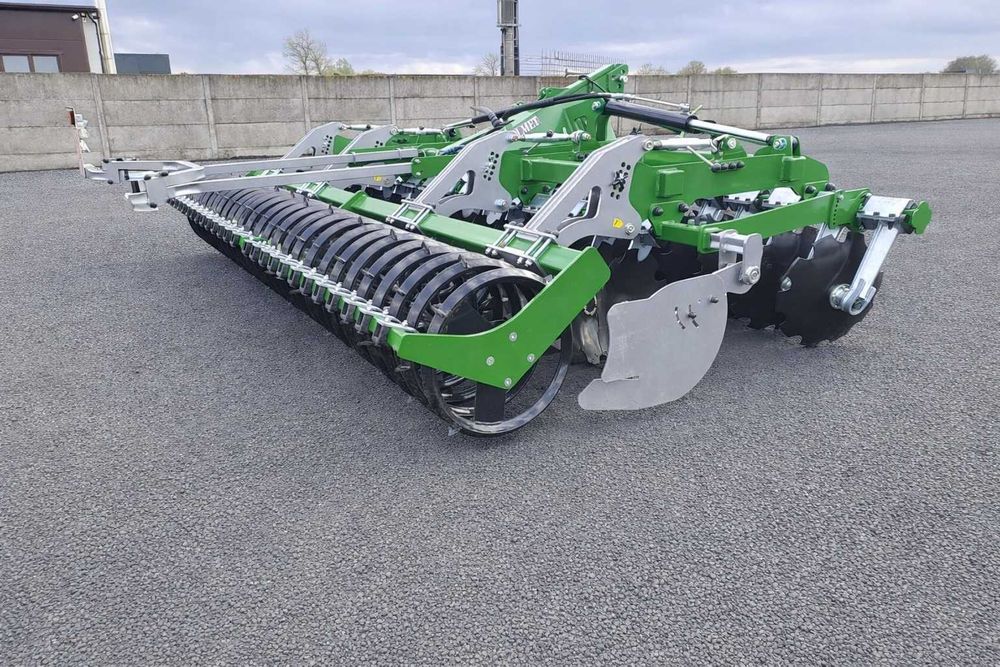 Nowa brona talerzowa ciężka hydrauliczna MEGATRON / OPTIMUS–Tolmet