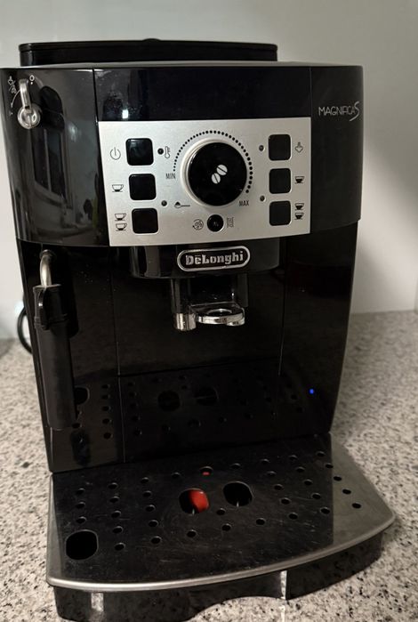 Maquina cafe delonghi