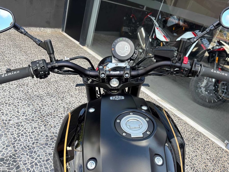 Yamaha XSR 900