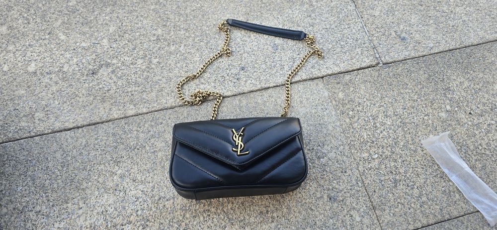 Saint Laurent Paris mala preta em pele