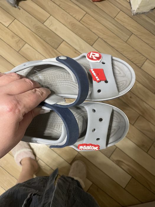 Крокси, Crocs, j2