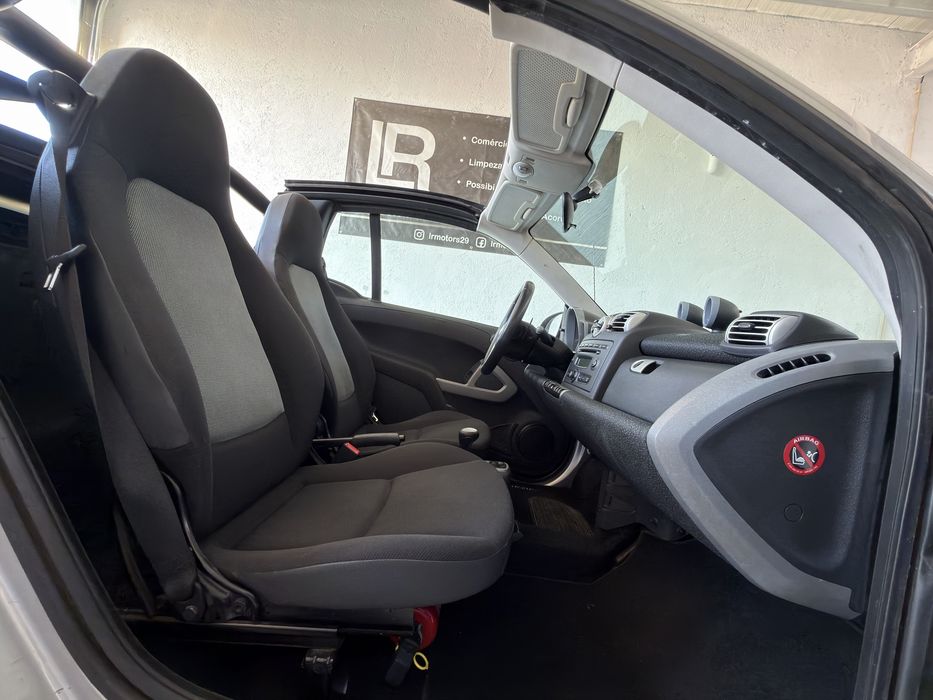 Smart Fortwo Cabrio 0.8 CDI Pulse - Desde 140€ Mês