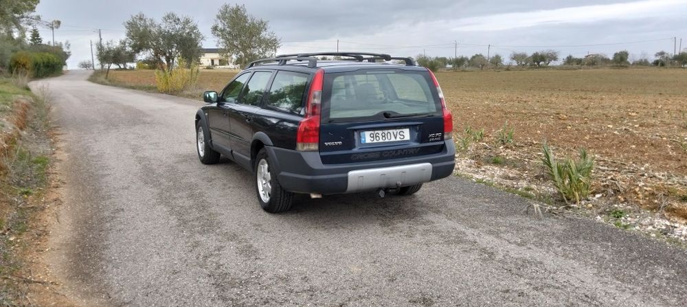Volvo xc70 cross country D5