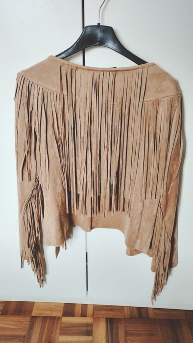 Casaco bolero em pele de pêssego