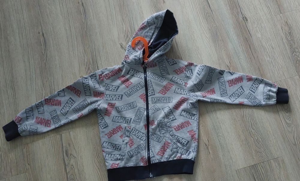 Bluza Marvel roz.134
