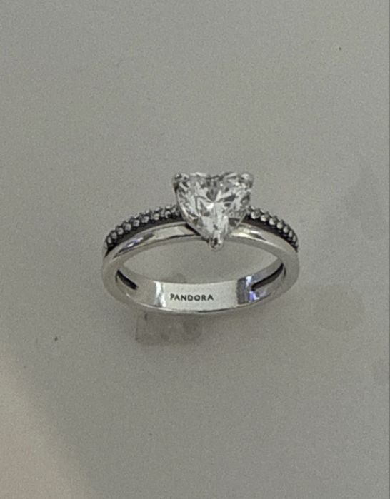 Anel Pandora, Entrega imediata