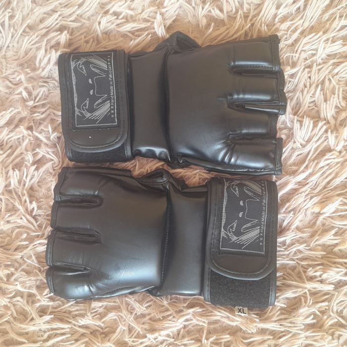 Рукавиці для ММА