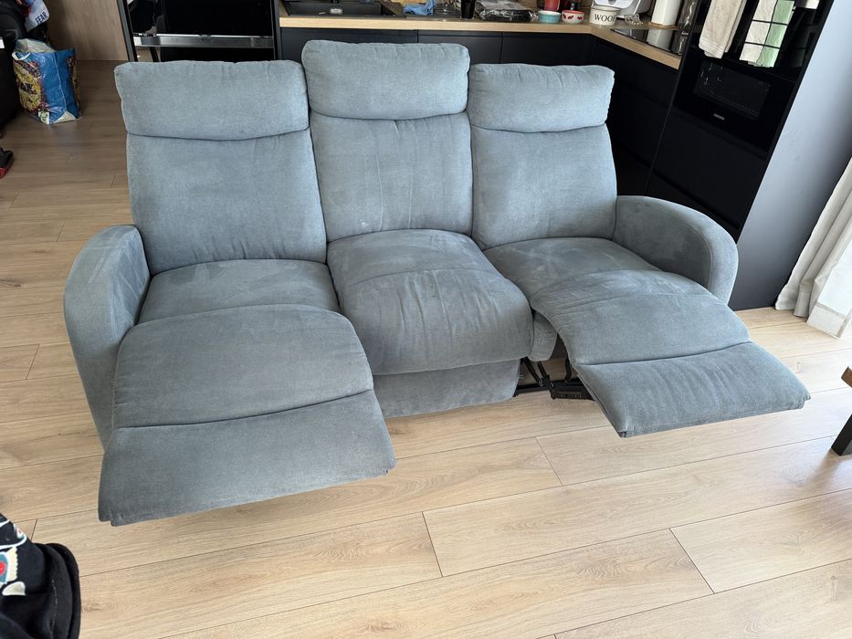 sofa z funkcją relaksu