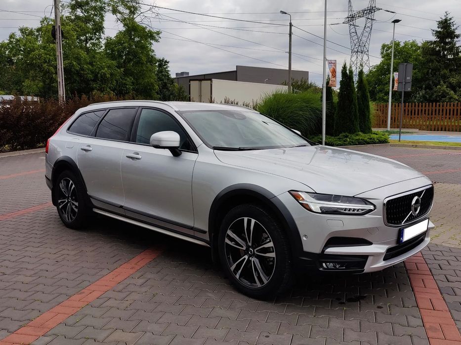 Volvo V90 Cross Country