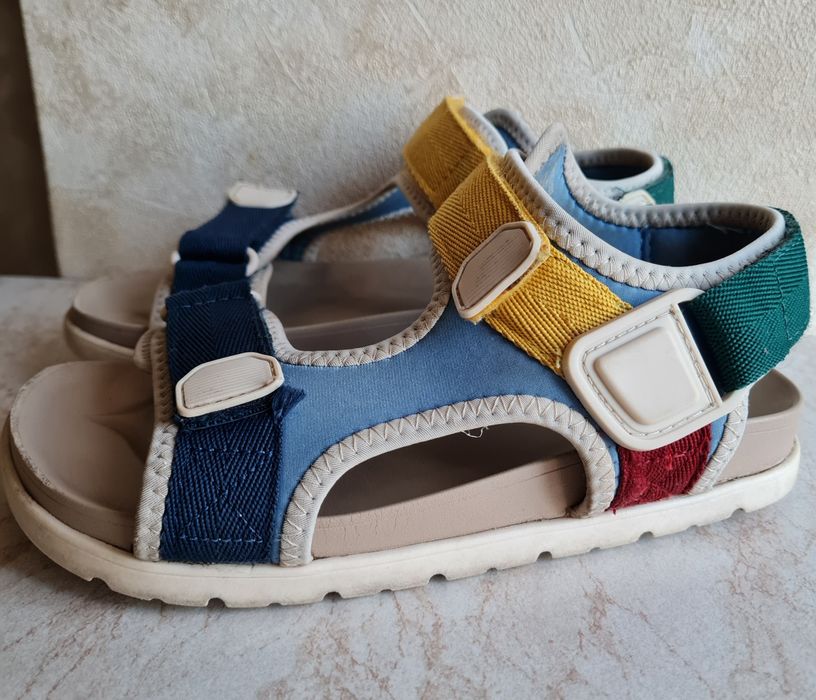 Босоножки Zara р. 32