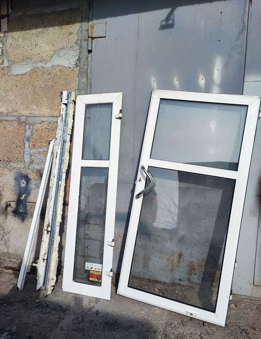 Двери алюминиевые окна курятник сарай гараж