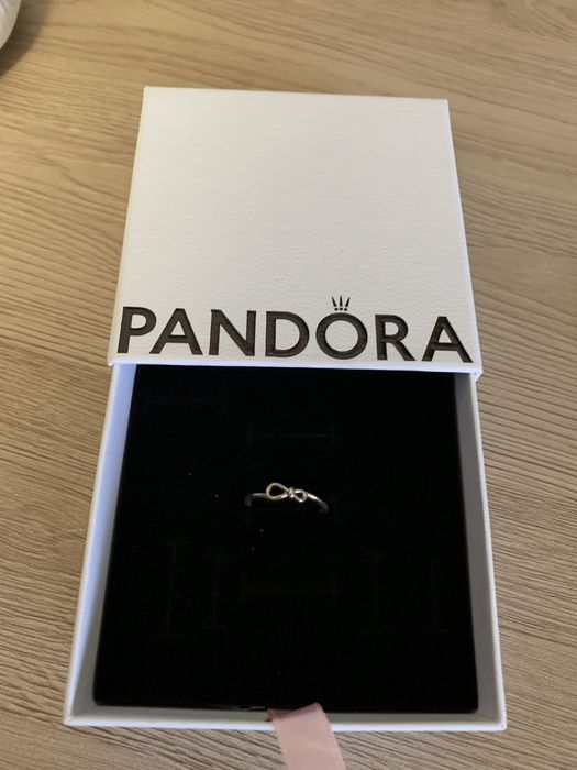 Anel infinito Pandora