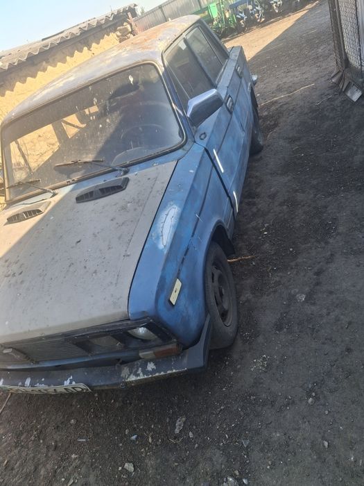 Продам автомобіль ваз 2103