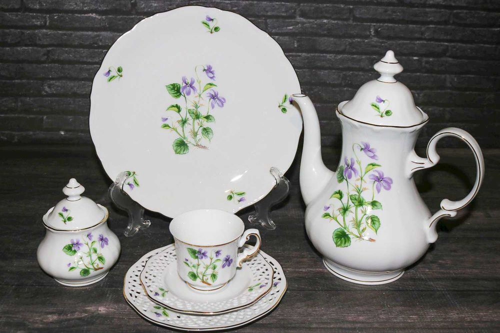 Serwis Svaneholm - fiołki