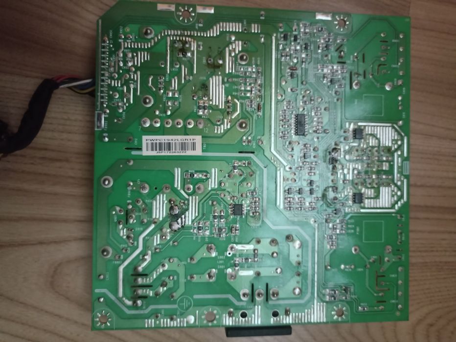 Плата блоку живлення та інвертора 715G1813-1 Ver:C.