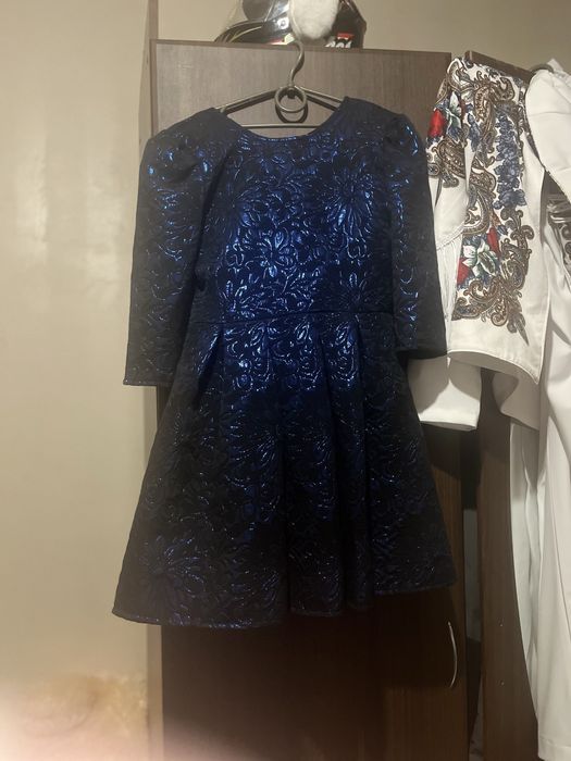 Продам детское платье