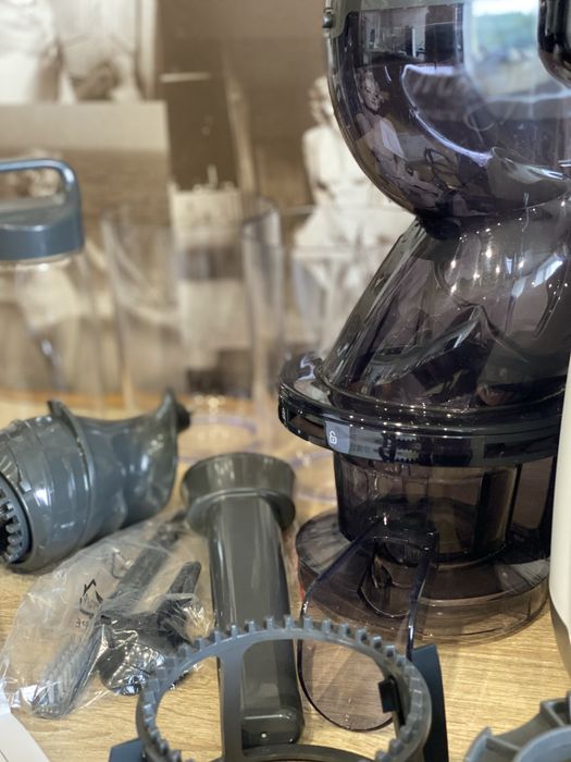 Соковитискач шнековий Tefal ULTRA JUICE MECA ZC600 138